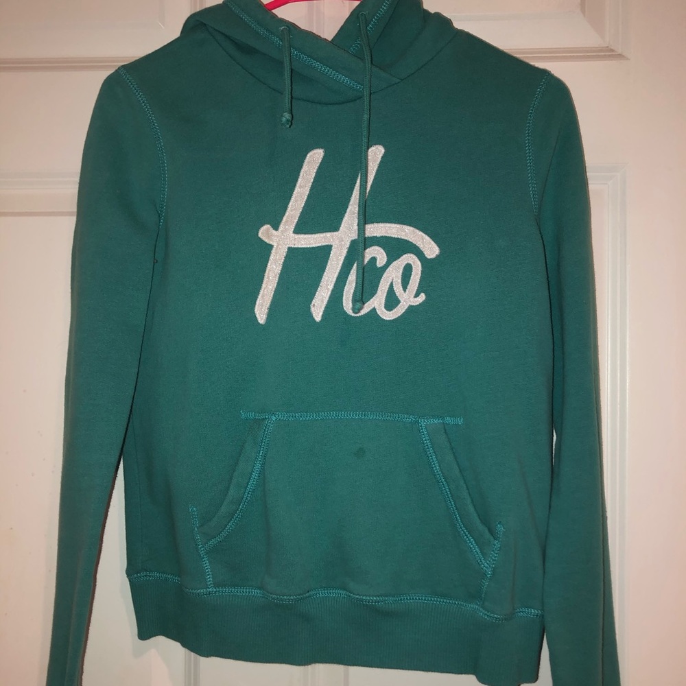 hollister sweatshirt